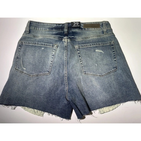Treasure & Bond foster Boyfriend Denim Shorts Button Up Destroyed Frayed Hem 29 - Picture 3 of 5